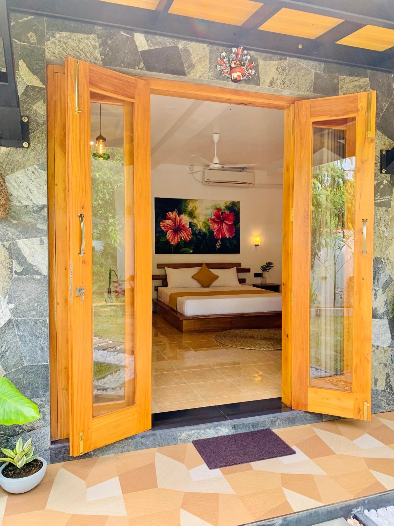 Breeze Bay Villa Диквелла Экстерьер фото