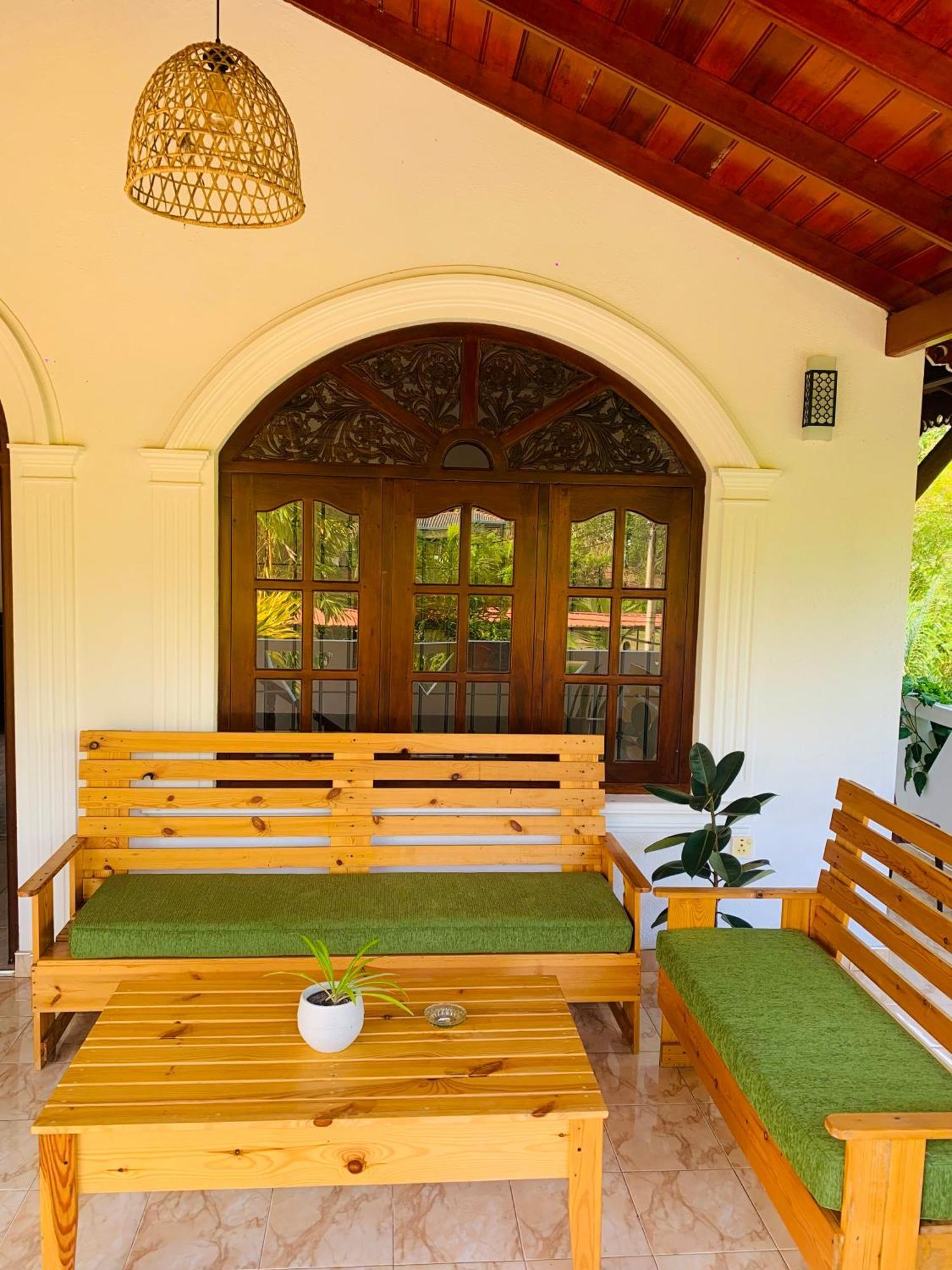 Breeze Bay Villa Диквелла Экстерьер фото