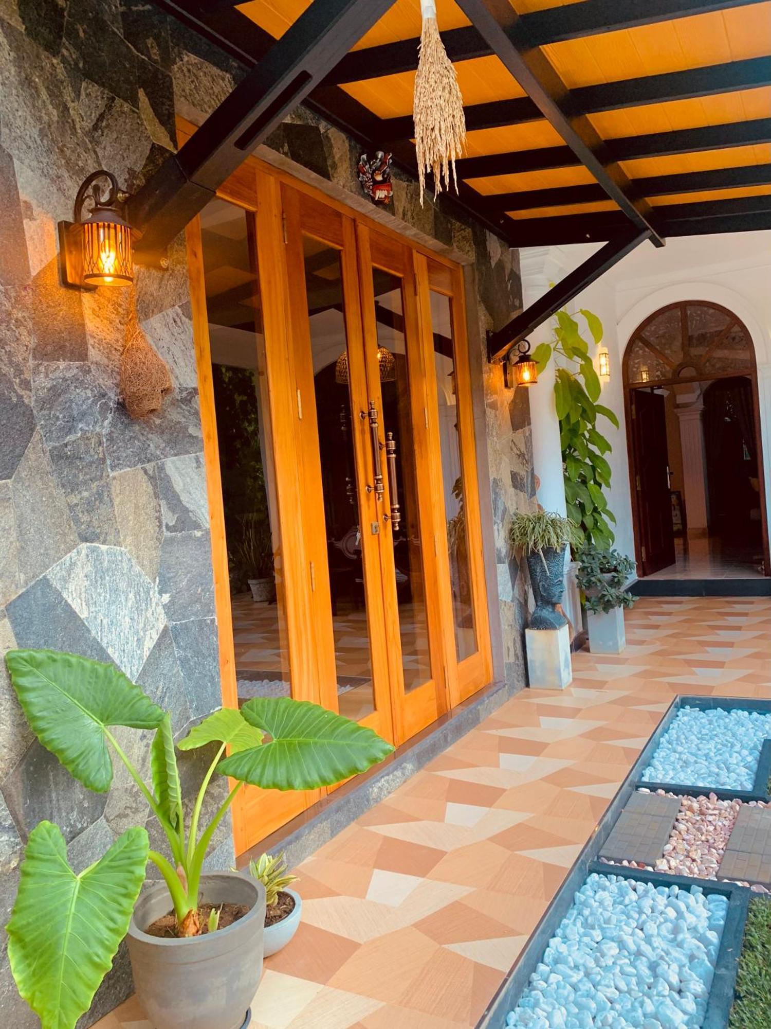 Breeze Bay Villa Диквелла Экстерьер фото